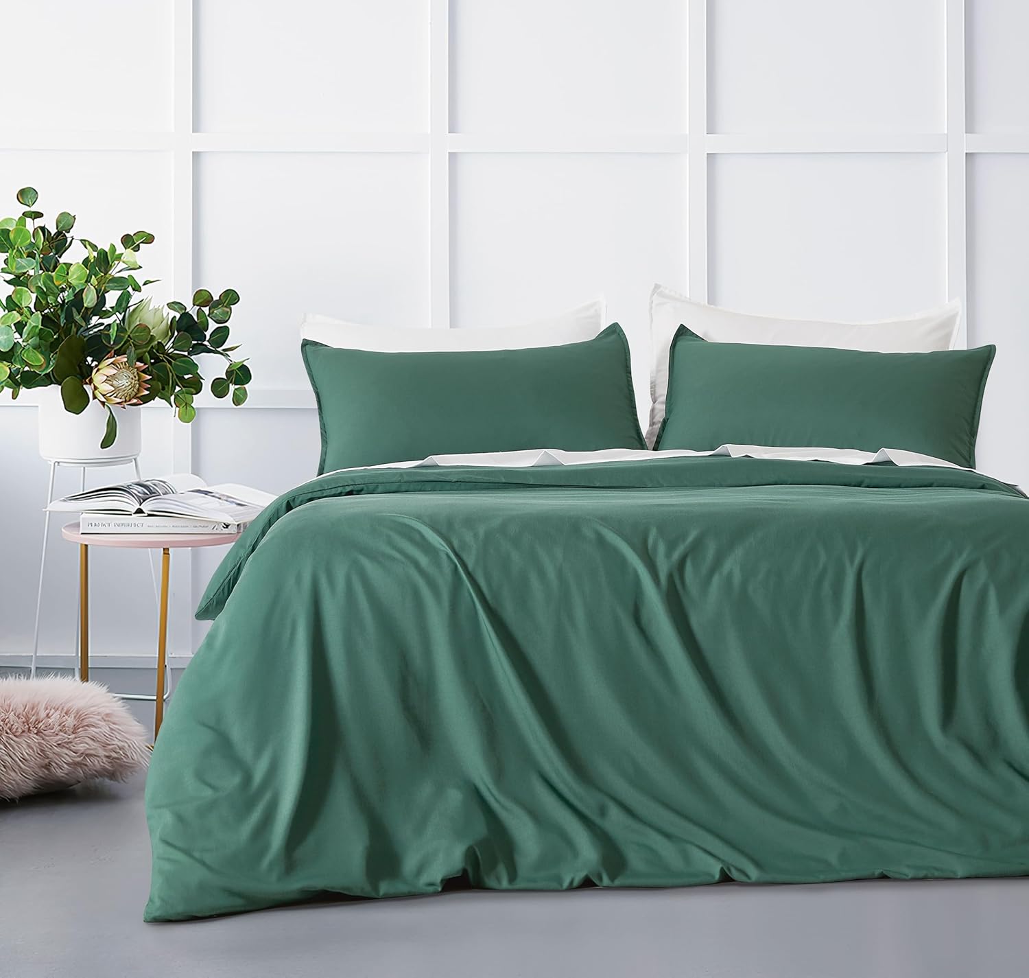 Green Single Size Bamboo Microfibre Quilt Cover Set. Hypoallergenic, moisture-wicking, and temperature-regulating for year-round comfort.