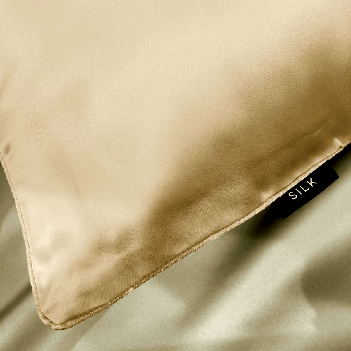 Ardor Mulberry Silk Standard Pillowcase Golden